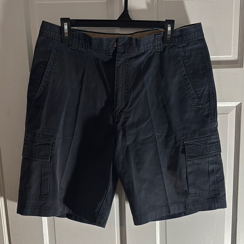 Tommy Bahama Black Cargo Shorts
